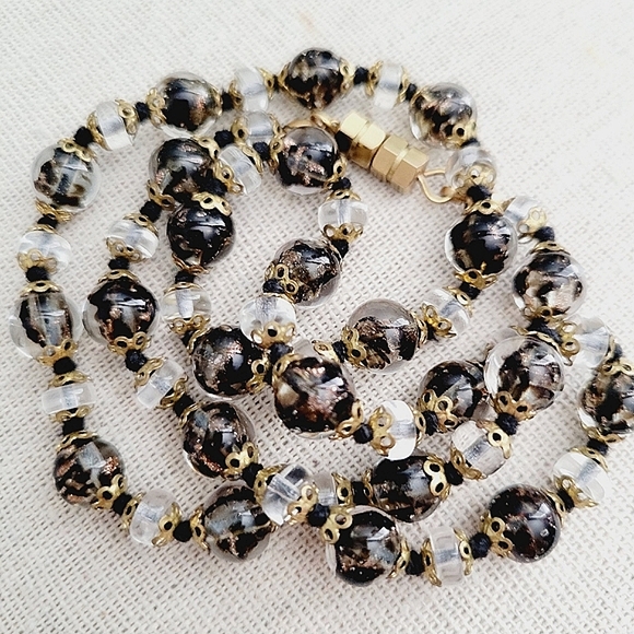 VINTAGE Murano Glass bead gold tone necklace - Picture 6 of 7